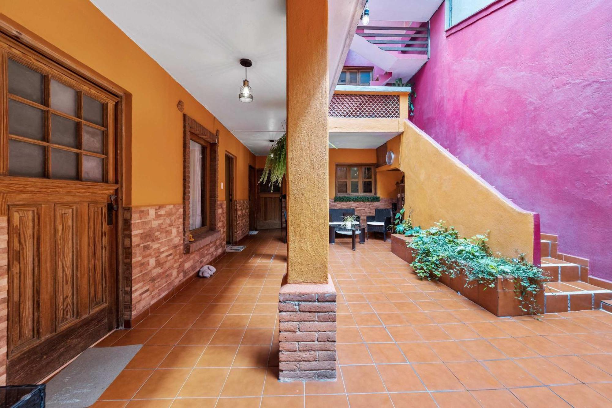 Charming 2-Bedroom Retreat In Lomas De Bezares Mexikóváros Kültér fotó